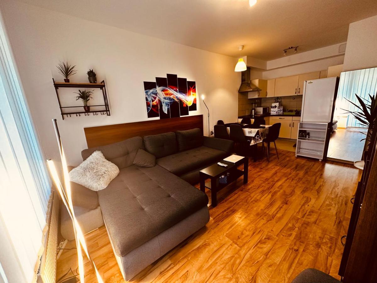 Zoe Apartman Budapeste Exterior foto