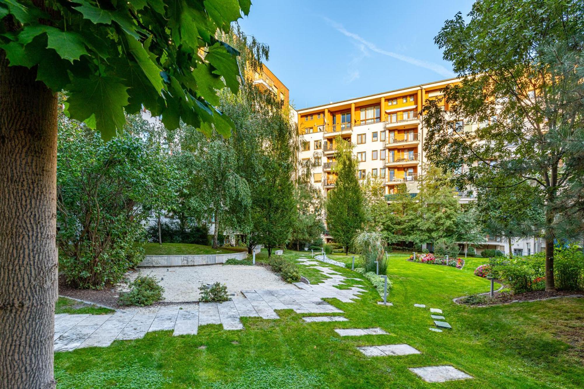 Zoe Apartman Budapeste Exterior foto