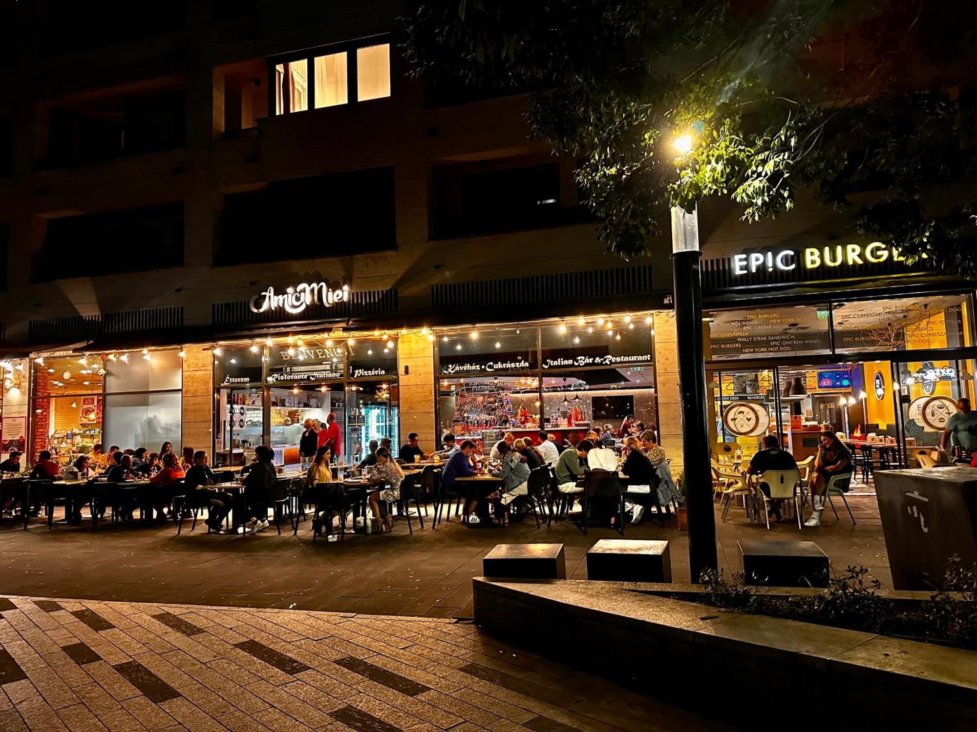 Zoe Apartman Budapeste Exterior foto