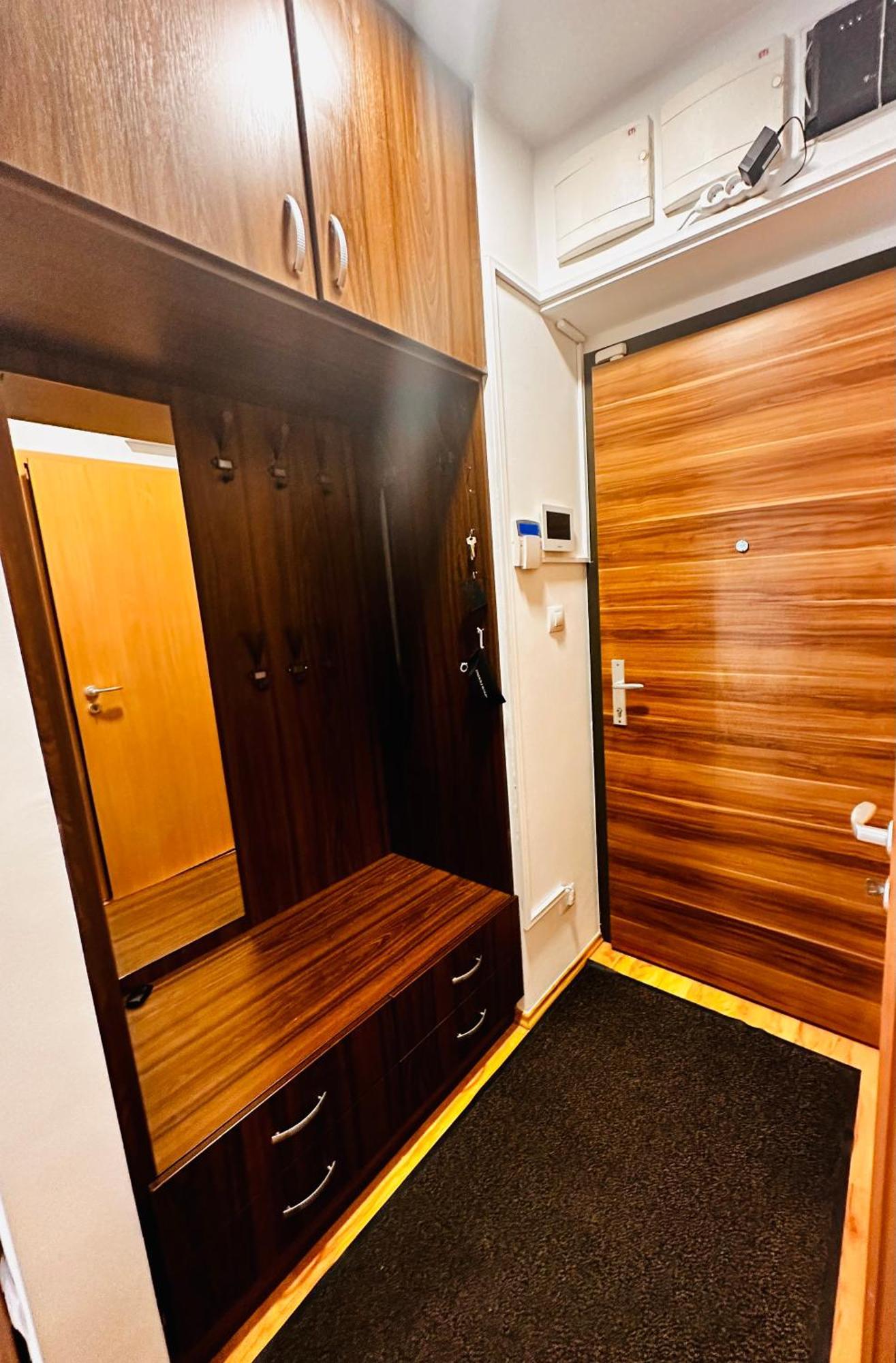 Zoe Apartman Budapeste Exterior foto